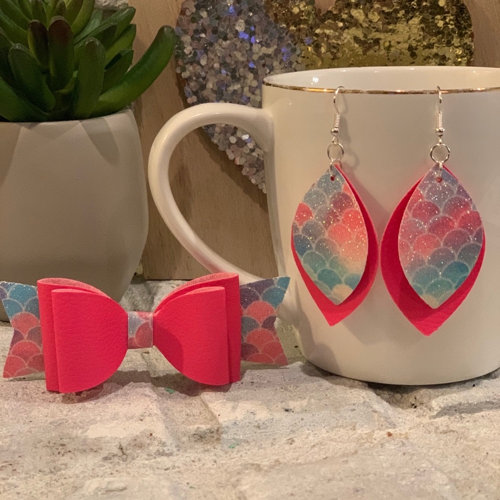 Mommy and me earrings and bow